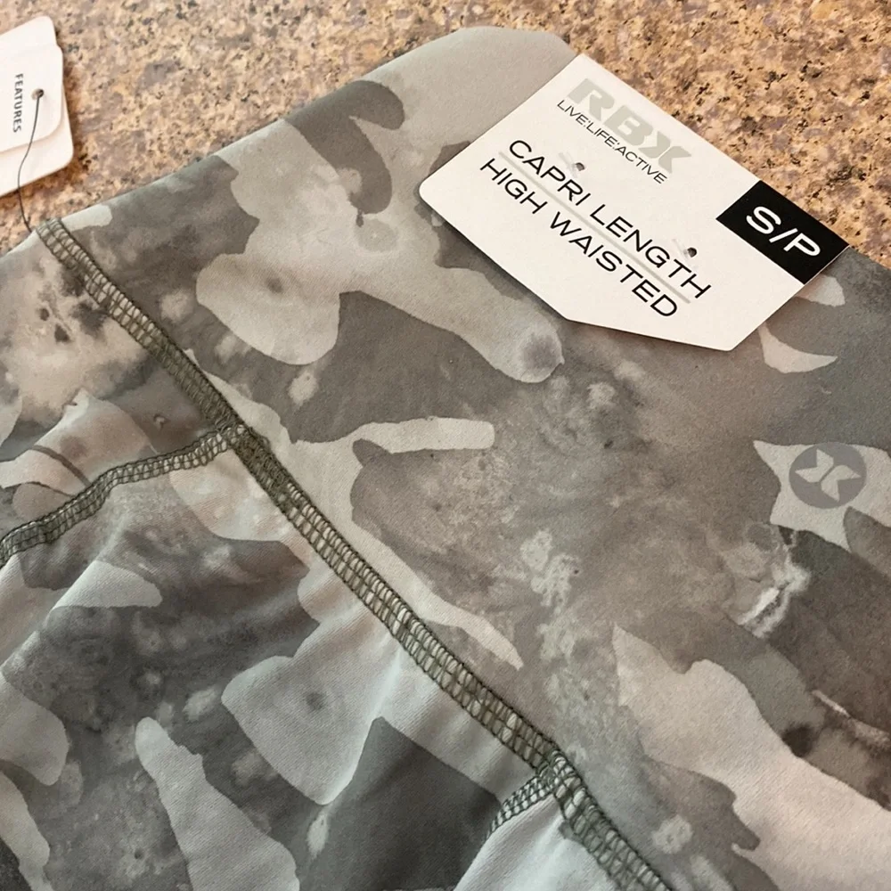 NWT RBX Capri Length Active Camo Legging High Waisted S/P